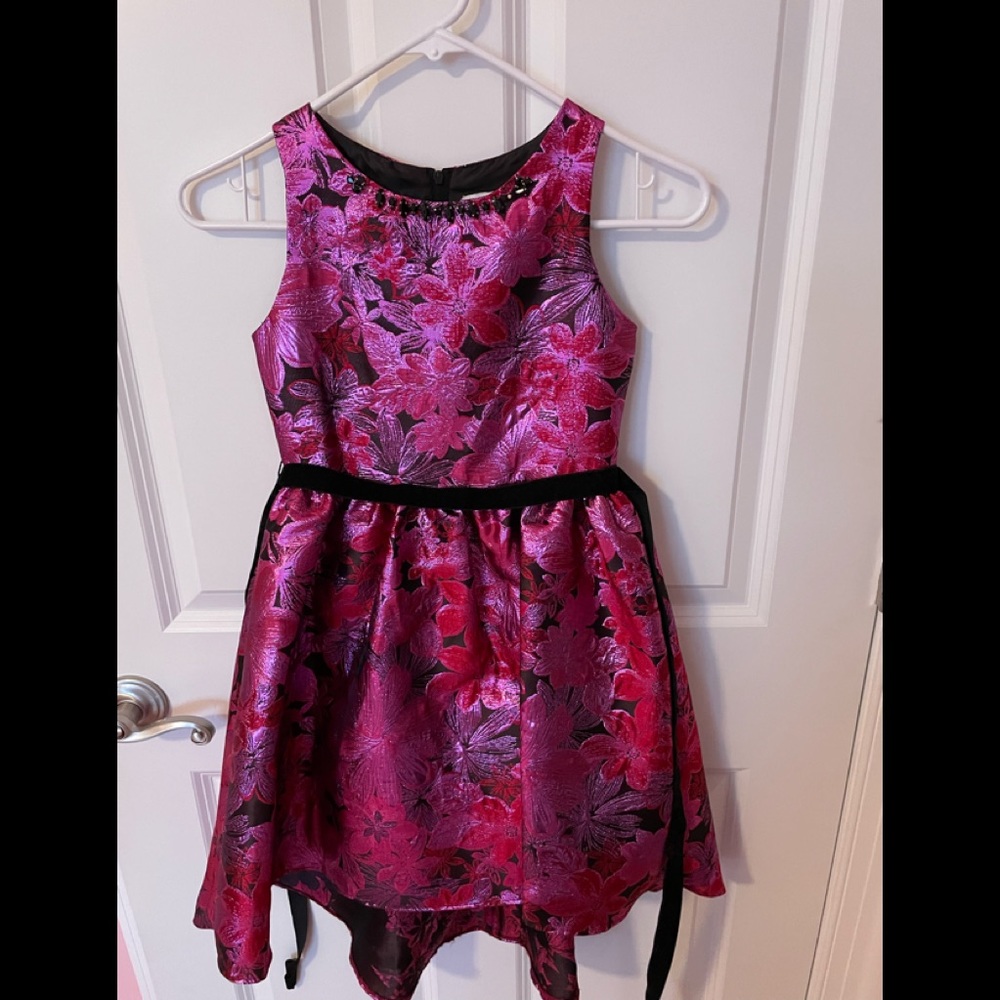 Girls sleeveless dress